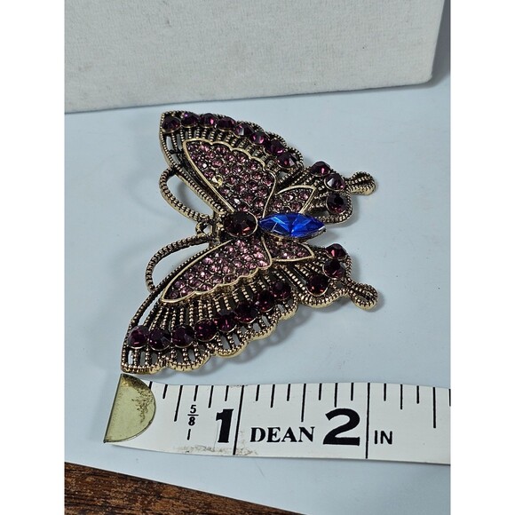 Vintage Rhinestone Butterfly Brooch Pin Gold Tone Pink Blue Purple Sparkle... - Picture 6 of 7